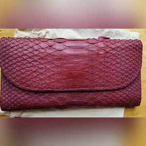 Satchel of Georgia Jennifer Wallet